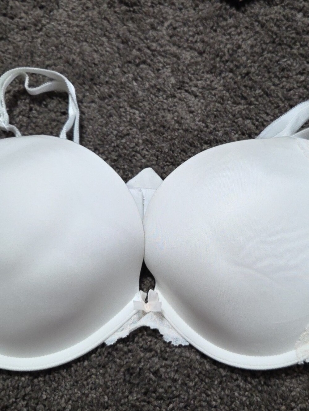 Victoria's Secret White Padded T-Shirt Bra